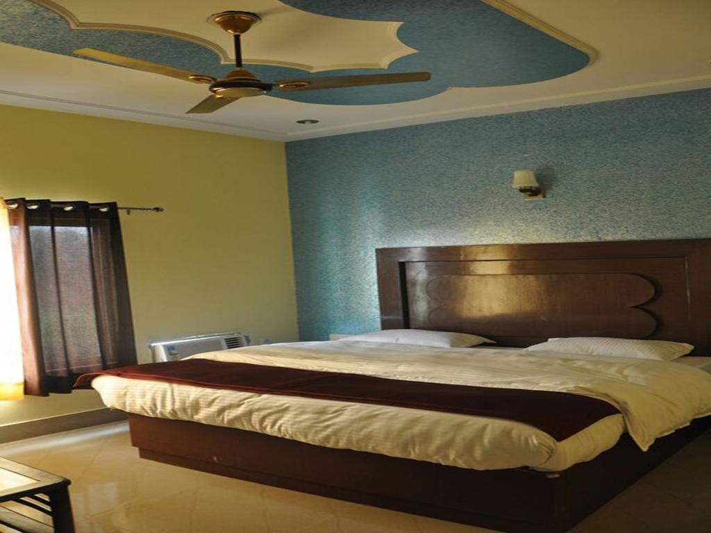 Hotel New Park Plaza Haridwār Exteriér fotografie