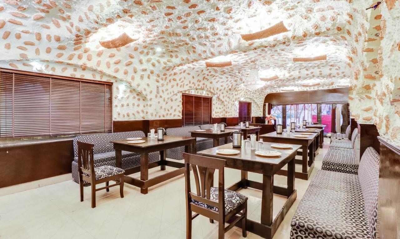 Hotel New Park Plaza Haridwār Exteriér fotografie